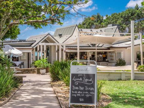 EAST COAST ESCAPES Byron Beachfront - Holiday Byron Bay 3