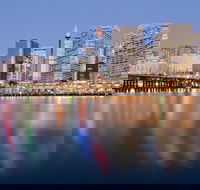 Darling Harbour City View 1 BR Apartment - Holiday Byron Bay