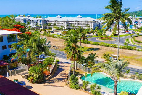 Spa Haven Deluxe 17A - Holiday Byron Bay 0