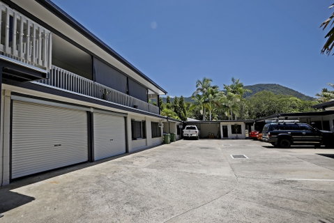 Rare Modern Unit W Private Fenced Garden Close To The Beach PC4 - Holiday Byron Bay 0