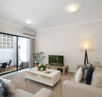 Pine Court Apartments - Holiday Byron Bay