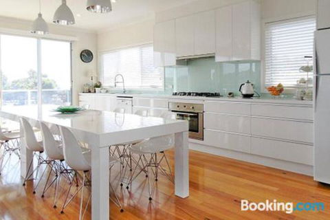 Allure - Holiday Byron Bay 7