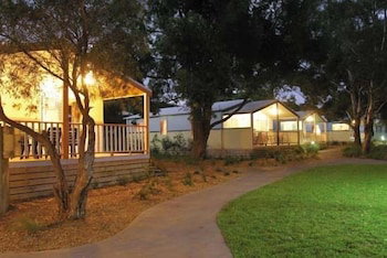 Kendalls On The Beach Holiday Park - Holiday Byron Bay 1