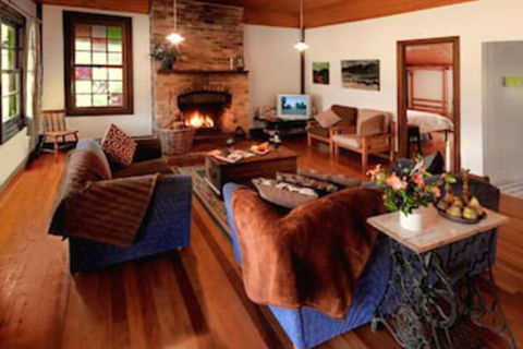 Cedar Creek Cottages - Holiday Byron Bay 6