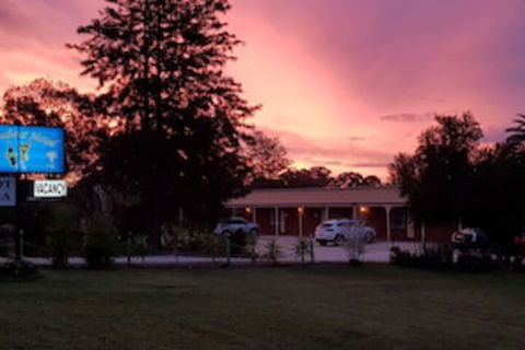 Walkabout Motel - Holiday Byron Bay 0