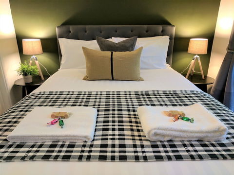 Annie Roe's Luxury Bed & Breakfast - Holiday Byron Bay 4