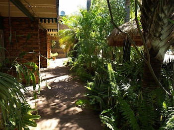 Kalbarri Reef Villas - Holiday Byron Bay 1