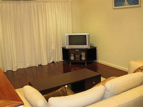 Halls Gap Escape - Holiday Byron Bay 0