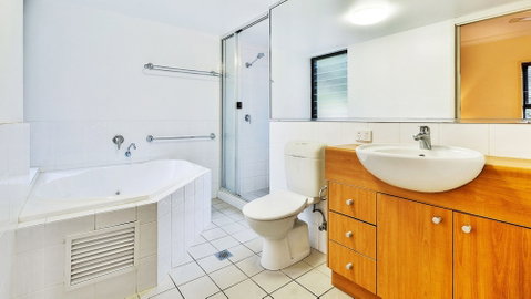 Oasis 1 Hamilton Island 2 Bedroom Apartment In Central Location With Golf Buggy - Holiday Byron Bay 4