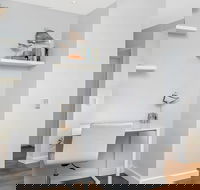 Beautiful 2 Bedroom Apartment Overlooking Manly Wharf MAN29 - Holiday Byron Bay