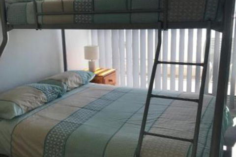 Ebbtide Unit 23 2 6 North St. Forster - Holiday Byron Bay 3