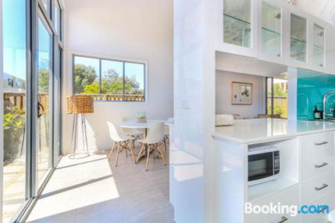 12 Sunfish Lane Beachshack - Holiday Byron Bay 3