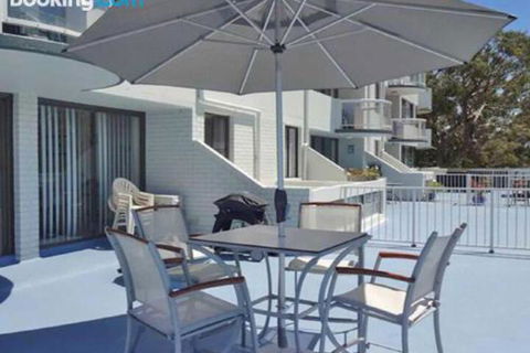 4 The Point 5 7 Mitchell Street Stunnning Water Views With Air Conditioning - Holiday Byron Bay 4