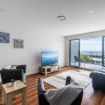 Avra Seabreeze 503 / 4 8 Bullecourt Street - Holiday Byron Bay 0