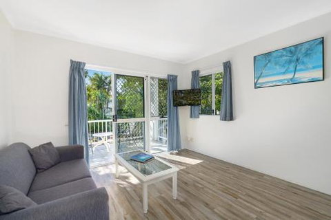 Cocos Holiday Apartments - Holiday Byron Bay 5
