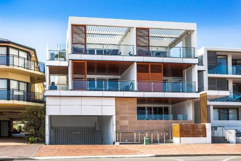 Kiama Seaside Getaway - Holiday Byron Bay 0