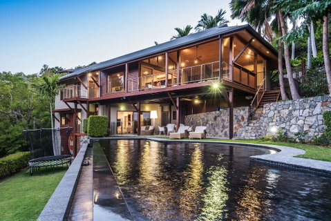 Iluka Luxury House With Ocean Views On Half Acre With Pool And Two Golf Buggies - Holiday Byron Bay 0