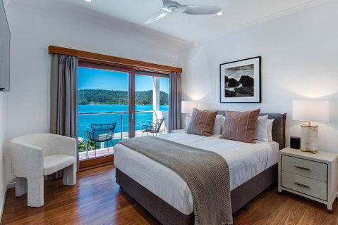 Lotus House On Hamilton Island - Holiday Byron Bay 1