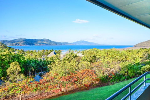 2 Bedroom Poinciana Lodge - Holiday Byron Bay 3