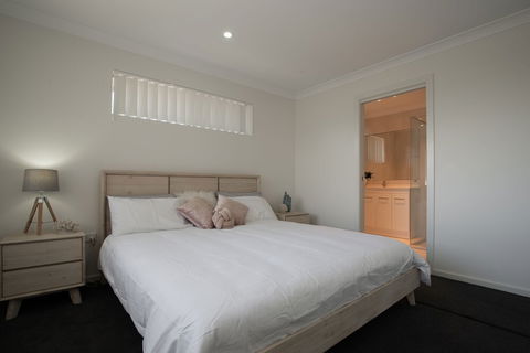 Underwood Road 62 - Holiday Byron Bay 4