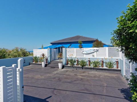 NANNY & POPPYS BEACH HOUSE Gerroa 4pm Check Out Sundays - Holiday Byron Bay 5