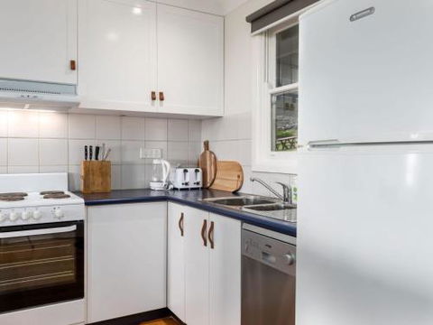 SEAWAYS Gerroa 4pm Check Out On Sunday - Holiday Byron Bay 2