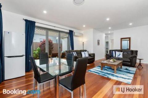 HIGH TIDES On ELLISTON - Holiday Byron Bay 2