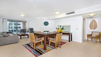 The Apartment Service HELP7 - Holiday Byron Bay 0