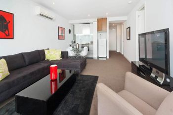 Location Views & Style - Holiday Byron Bay 4