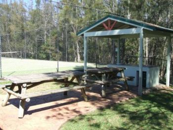 FATHOMS 19 - Holiday Byron Bay 2