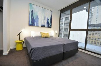 Sydney CBD 202 Bat Furnished Apartment - Holiday Byron Bay 6
