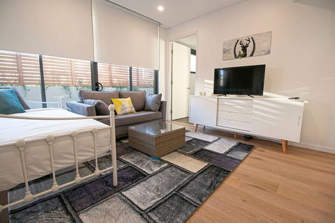 F03-darling Harbour 1 BDR APT - Holiday Byron Bay 1