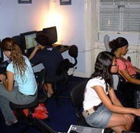 Sydney GDay Hostel - Holiday Byron Bay