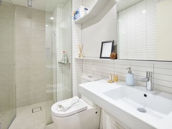 Elegant High Rise Apartment With An Unforgettable View - Holiday Byron Bay 2
