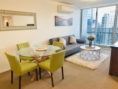 Luxury Apartment With View - Holiday Byron Bay 0