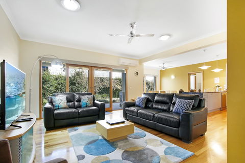 Apartments On Church - Unit 7 - Holiday Byron Bay 4
