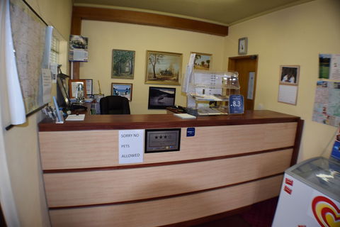 Acacia Motor Inn Armidale - Holiday Byron Bay 2