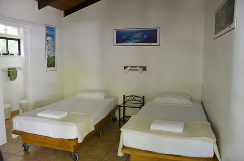 PKs Jungle Village - Hostel - Holiday Byron Bay 4