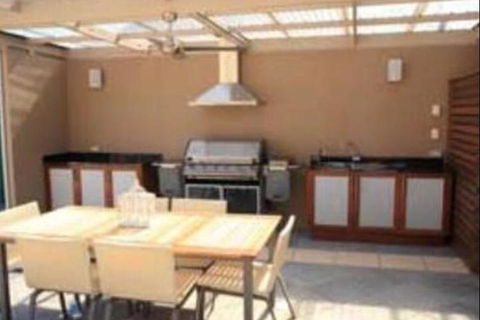 Amelia S Bed & Breakfast - Holiday Byron Bay 7