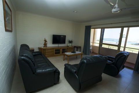 Kalbarri Murchison View Apartments - Holiday Byron Bay 7