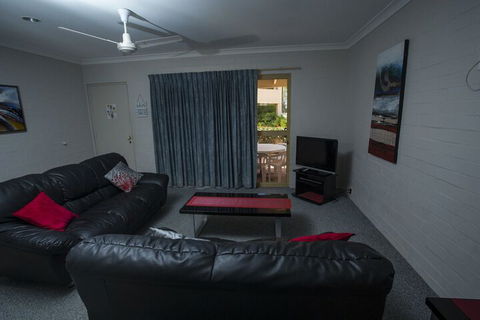 Kalbarri Murchison View Apartments - Holiday Byron Bay 4