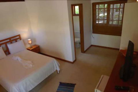 Emaroo Hotel Port Hughes - Holiday Byron Bay 5