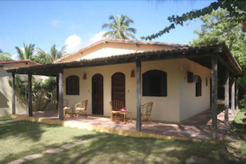 Emaroo Hotel Port Hughes - Holiday Byron Bay 0