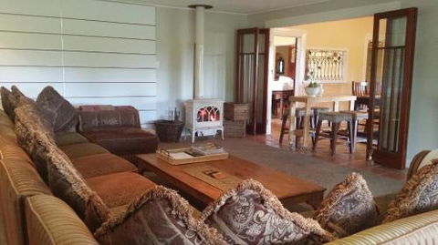 At Remingtons Private Cottages & Lodge - Holiday Byron Bay 6