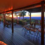 At Remingtons Private Cottages & Lodge - Holiday Byron Bay 0