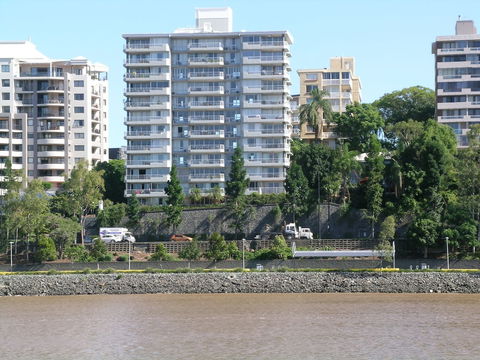 Fairthorpe Apartments - Holiday Byron Bay 1