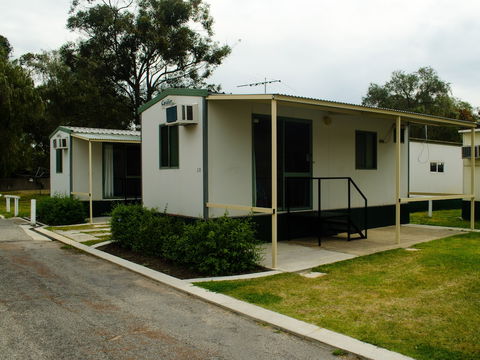 Acclaim Swan Valley Tourist Park - Holiday Byron Bay 2