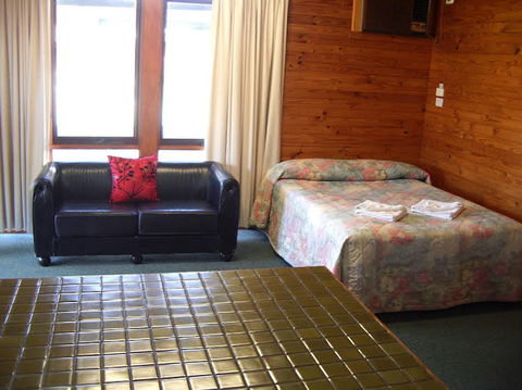 Aaroona Holiday Resort - Holiday Byron Bay 0