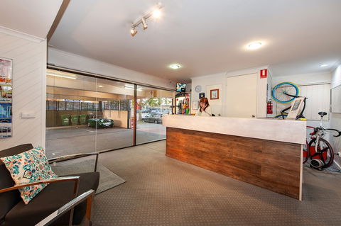 Albury Winsor Park Motor Inn - Holiday Byron Bay 3
