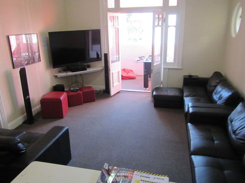 Manly Bunkhouse - Holiday Byron Bay 0